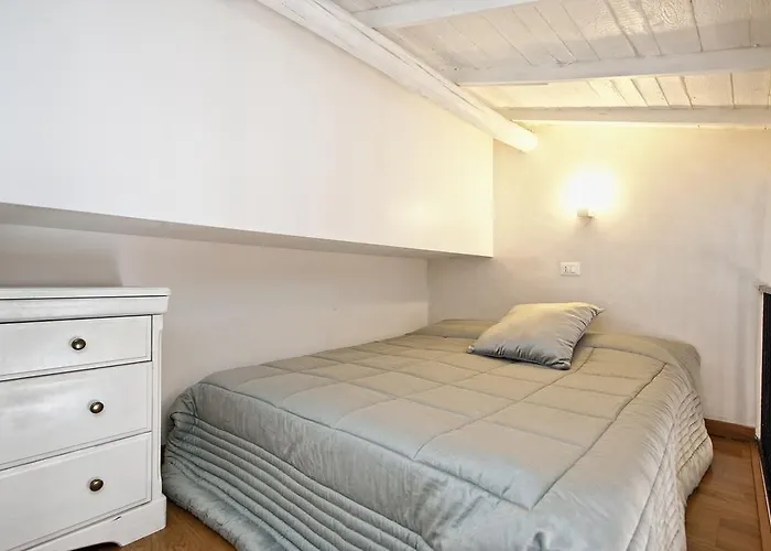 Romacentrarte Oda ve Kahvaltı Roma