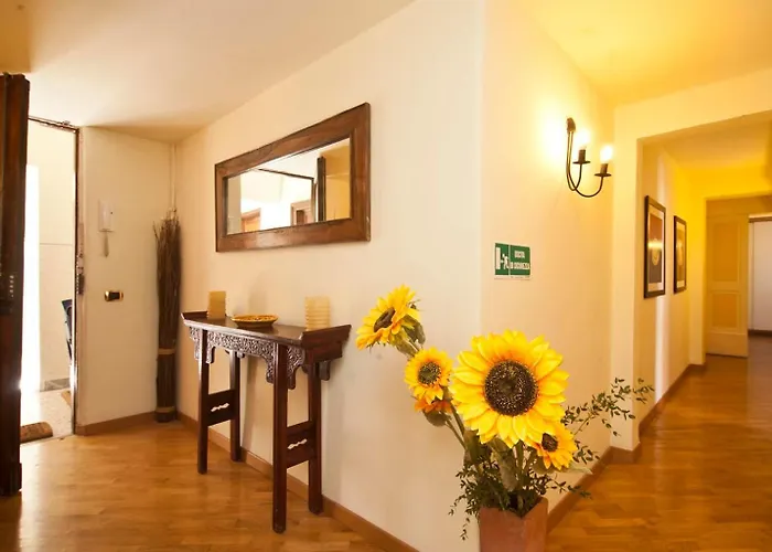 Oda ve Kahvaltı Romacentrarte 4*