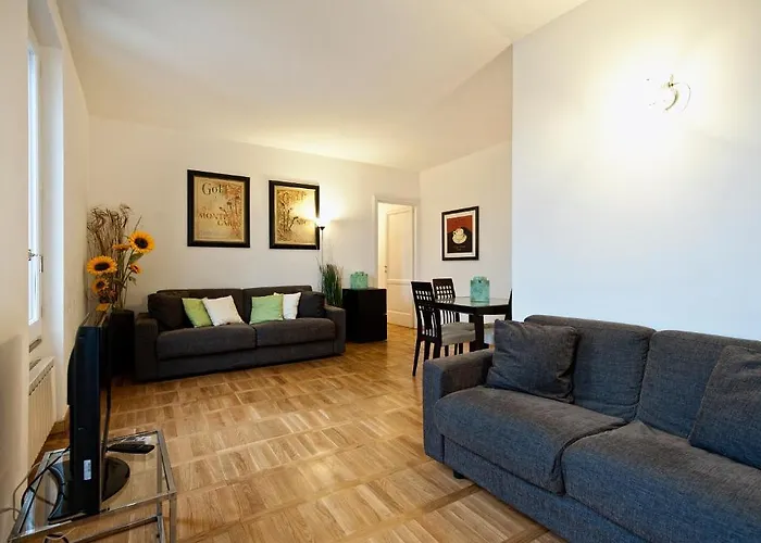 Romacentrarte Oda ve Kahvaltı 4*